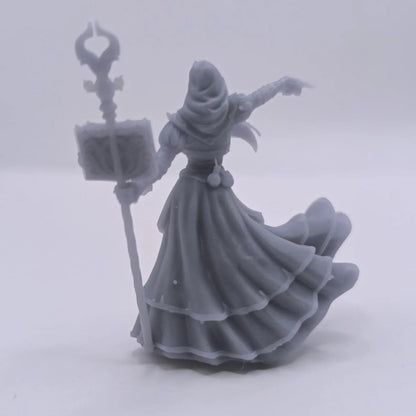Kythaela magicienne elfique - 32 mm